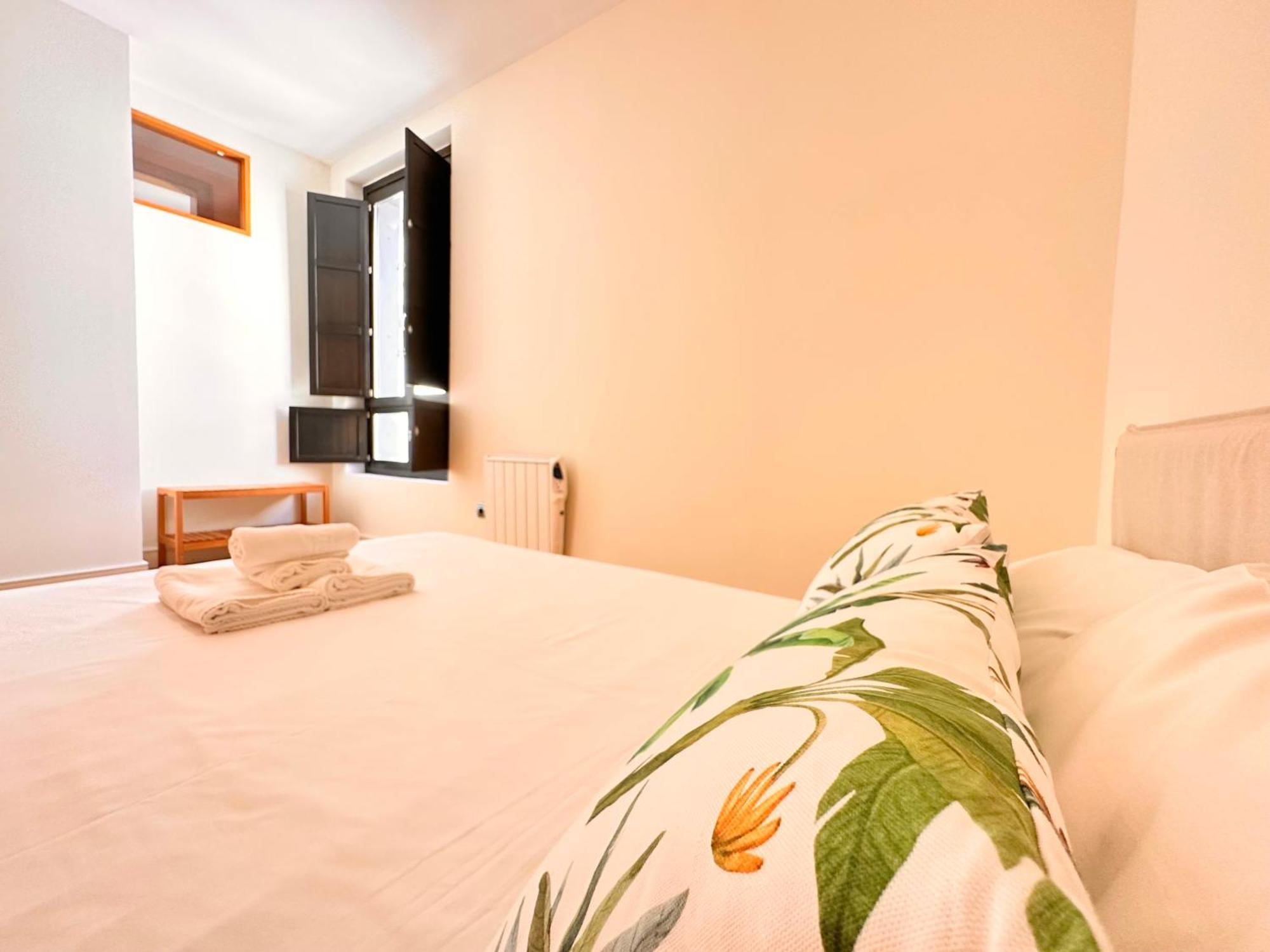 Penthouse Near Cathedral Private Rooftop Private Parking Σεβίλλη Εξωτερικό φωτογραφία